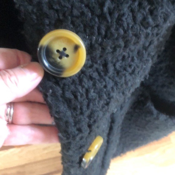 Black Free People, fleece Teddy jacket.  Tortoise buttons. - Picture 3 of 5